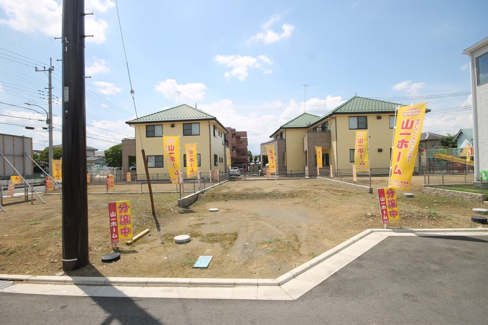 緑豊かで閑静な住宅街に３６坪超の敷地をご用意。建築条件付き売地の良さを最大限に活かすことができます。