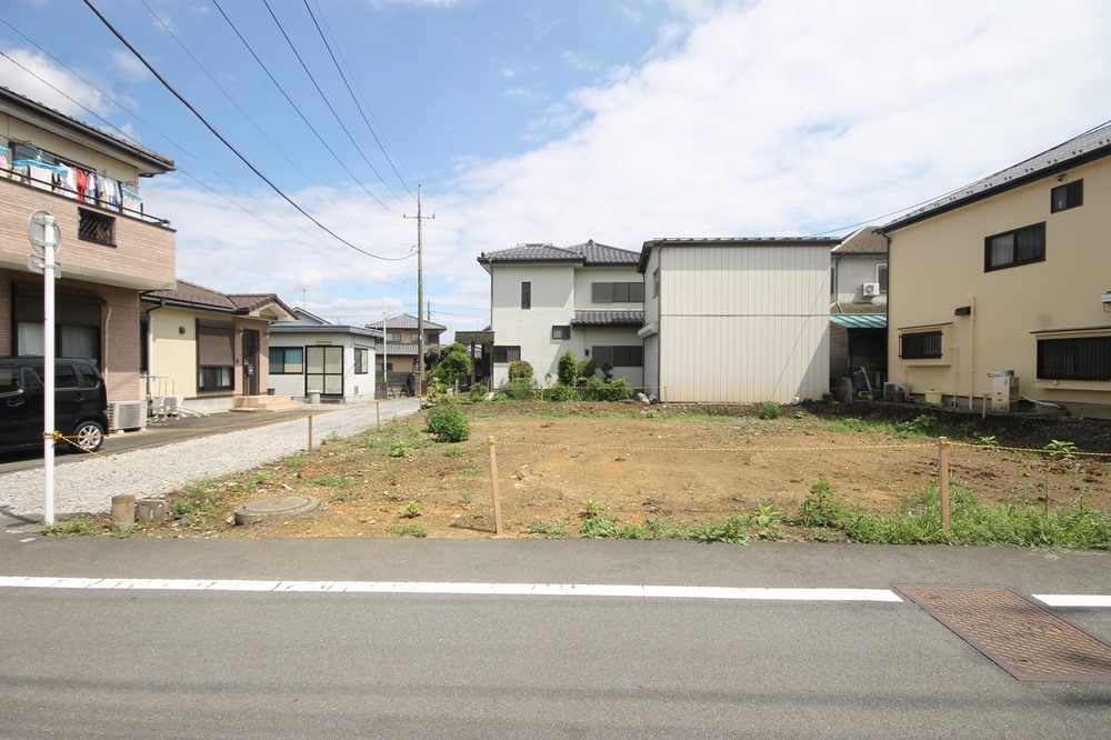 緑豊かで閑静な住宅街に、３４坪超の敷地をご用意。